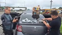 Homem é preso por transportar armas no fundo falso de um veículo, em São Gonçalo (RJ) (Reprodução)